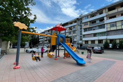 Gəncənin abad məhəllələrində idman qurğuları quraşdırılmayıb