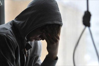 21 yaşlı çoban fermada intihar etdi