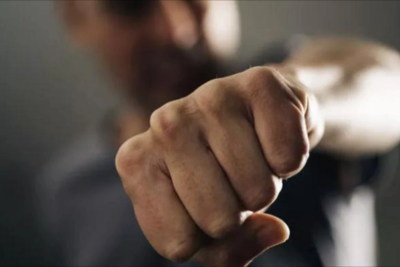 Gəncədə oğul anasını döydü - Valideynin məhkəmədən XAHİŞİ