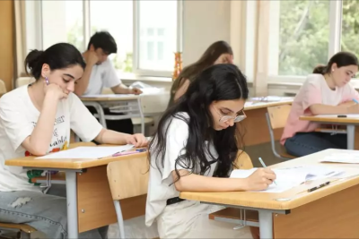 Gəncədə eksternat qaydada imtahan keçiriləcək