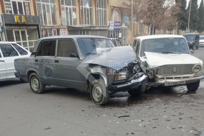 Gəncədə yol qəzası baş verib - FOTO