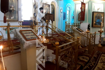 Gəncədə pravoslav xristianlar kilsəyə axışıblar - FOTO