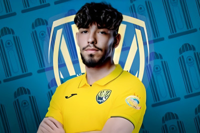 Gəncə futbol məktəbinin yetirməsi yurduna qayıdıb