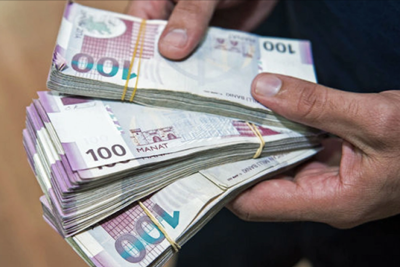 Bərbər özünü “polkovnik” kimi tanıdıb 600 min ələ keçirdi