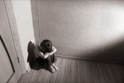 Yaramaz uşaqları küncə qoymaq fikri kimdən gəlib?