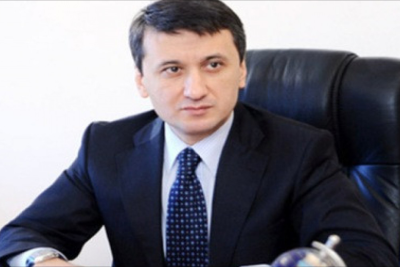 Azər Qasımov  vəzifəsindən azad edilib