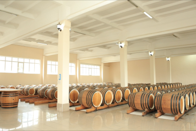 Gürcüstanın Gəncədəki Baş konsulu Gəncə Şərab zavodunda olub - FOTO