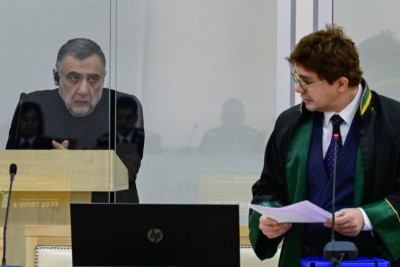 Ruben Vardanyanın təqsirləndirildiyi cinayət işinin məhkəmə baxışı davam etdirilib