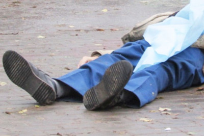 Gəncə sakini su mühərrikini işə salarkən öldü