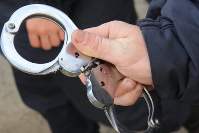 Polis ölkədə 48 cinayətin üstünü açdı