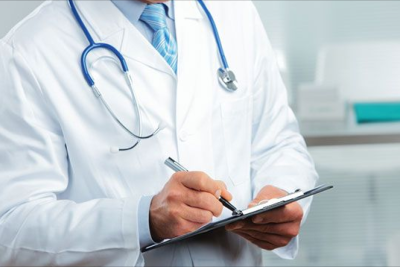 Gəncədə neçə həkim çalışır?