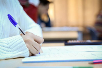 Məktəblərimizdəki fizika fənn aylığı rəqəmlərdə