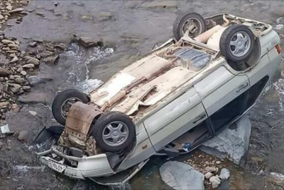 Goranboyda maşın aşıb, xəsarət alan var