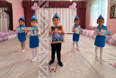 Gəncədə uşaqlar Hökumə Əliyevanı andılar - VIDEO