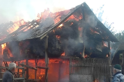 Şəmkirdə iki yanğın olub