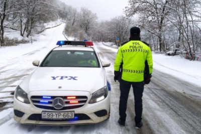 Yol polisi sürücülərə SƏSLƏNDİ