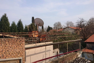 Gəncədə evlərin damı buna görə dəyişdirilir - FOTO