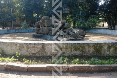 Gəncənin Dəmiryolçular parkında illərdir abadlıq işləri aparılmır - VİDEO