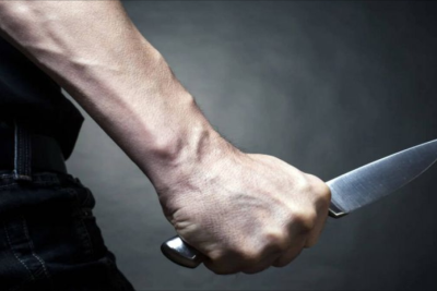 Atasından boşanaraq başqa şəxslə evlənən anasına 8 bıçaq vurdu - MƏHKƏMƏ