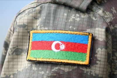 Daşkəsəndə hərbçi 3-cü mərtəbədən yıxıldı