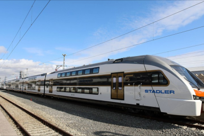 Qatarlarda sürət həddi endirilib