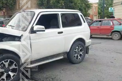 Gəncədə yol qəzası baş verib, xəsarət alan var - VİDEO