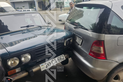 Gəncədə qadın sürücü zəncirvari qəza törədib - FOTO/VİDEO