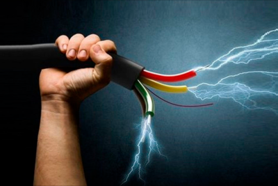 Gəncə sakinini Bakıda cərəyan vurub öldürdü