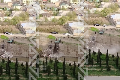 Gəncəçaya zibil boşaldan sürücü 300 manat ödəyəcək