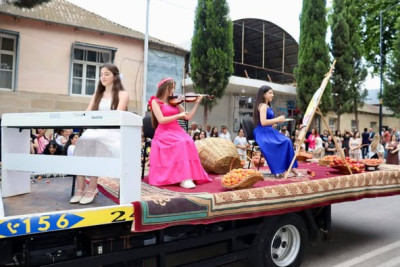 "II Ərik Festivalı” keçirilib - FOTO