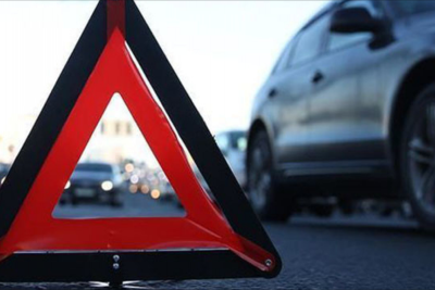 İki minik avtomobili toqquşub, 6 nəfər xəsarət alıb