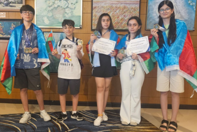 Gəncəli şagird Dubaydan medalla qayıtdı - FOTO