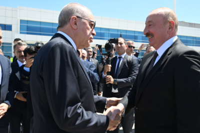 Azərbaycan Prezidenti: "Kahramanmaraşlılar sınmadılar, əyilmədilər"