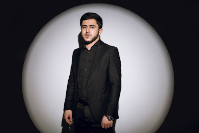 Gəncəli müğənni qəzaya düşüb