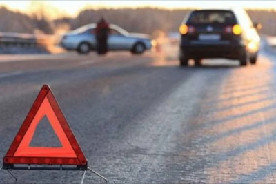 Tovuzda yol qəzasında iki nəfər xəsarət alıb