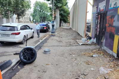 Gəncədə qanunsuz küçə ticarətinə qarşı monitorinqlər davam etdirilir - FOTO