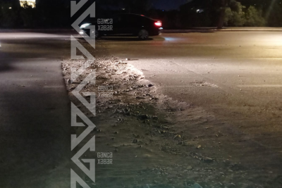 Gəncədə yeni asfaltlanan yolu qazıb dağıdıblar