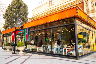 Gəncənin "Kolorit" restoranında "yağlı" nöqsanlar