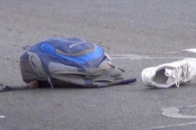 Məktəbə gedən ana və iki övladını maşın vurdu