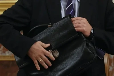 İcra hakimiyyətlərindən bu səlahiyyət alınır - YENİ QANUN