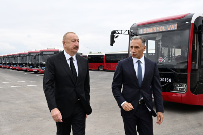 Prezident İlham Əliyev "BakuBus" MMC-nin Gəncə Avtoparkının açılışında iştirak edib
