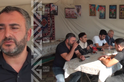Burada 44 gün boyunca növbə ilə ehsan süfrəsi açırlar