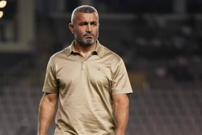 Bölgəmizin futbol klubunu formalarla Qurban Qurbanov təmin edir