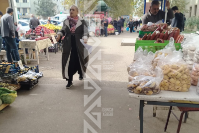 Gəncədə küçə ticarəti problemi: Fikirlər haçalandı