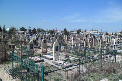 "Qəbiristanlıqlar şəhərdən kənara köçürülsün" - DEPUTAT