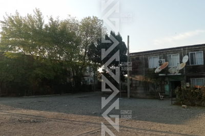 Gəncədə hələ də taxtadan tikilən evlər var - TƏHLÜKƏ