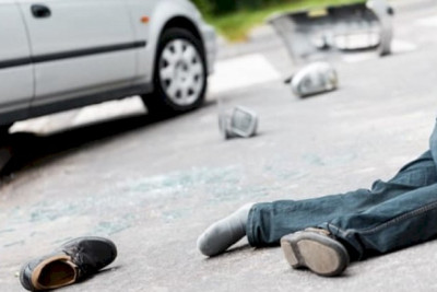 77 yaşlı gürcü kişini avtomobil vuraraq öldürüb