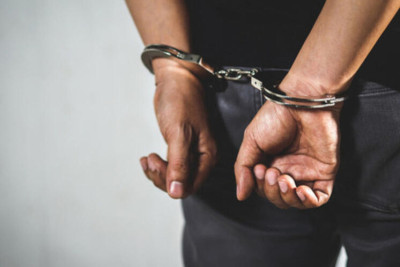 208 borclu saxlanılıb