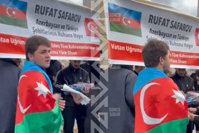 19 yaşlı gəncəli balası Türkiyədə şəhidlərin xatirəsinə ehsan verib