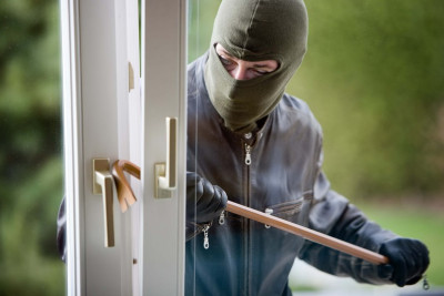 Gəncədə keçmiş məhkum oğurluq etdi